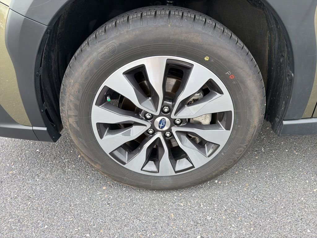 Certified 2025 Subaru Outback Limited image 13