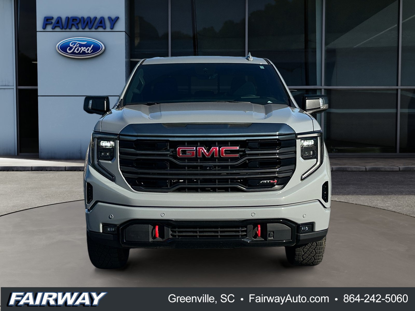 Used 2024 GMC Sierra 1500 AT4 w/ Technology Package AWD/4WD image 2