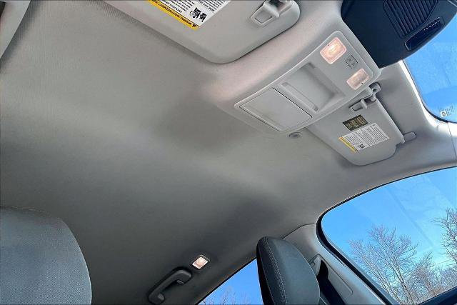 Certified 2022 Ford Escape SE w/ Cold Weather Package image 21