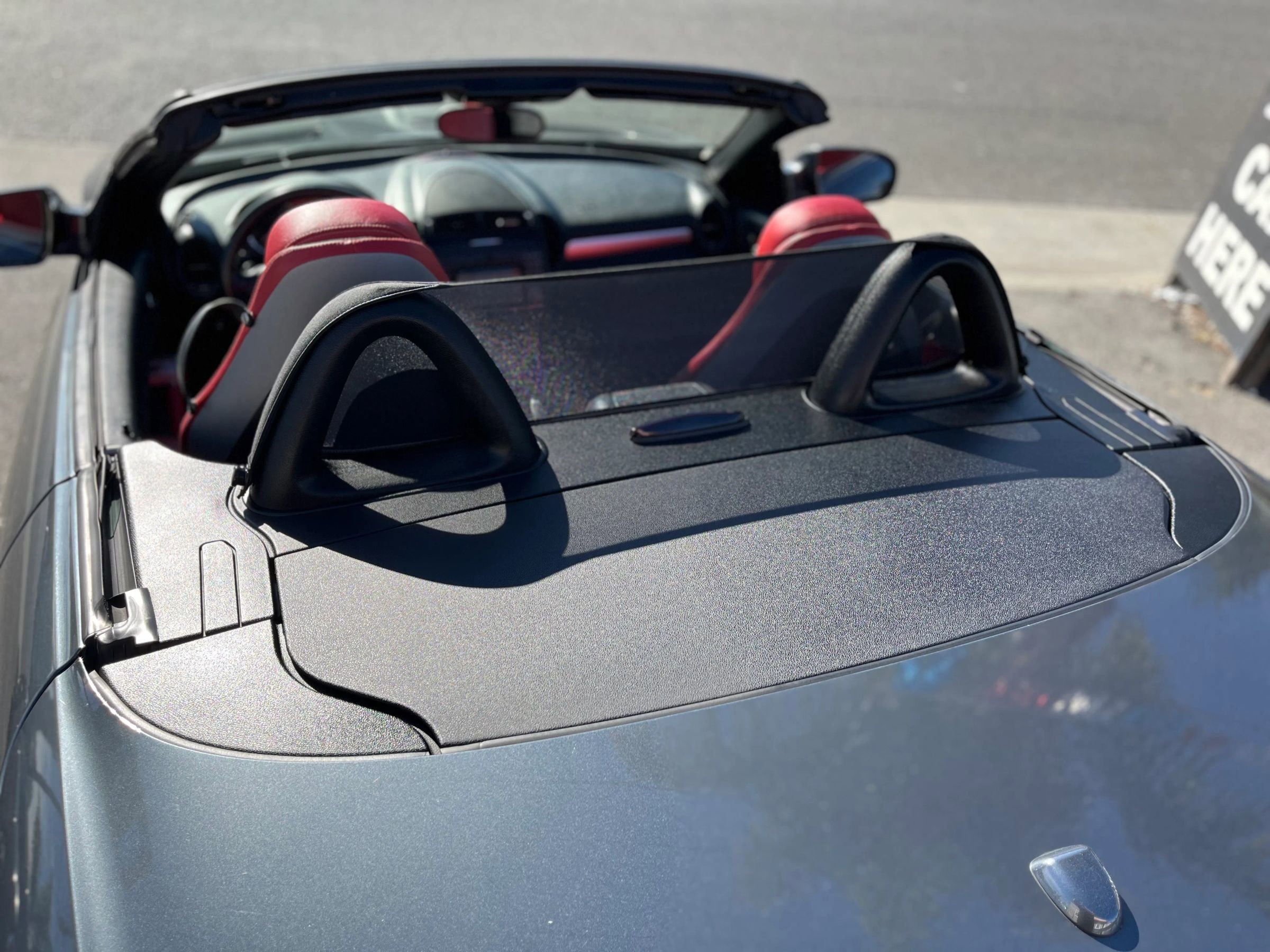 Used 2011 Mercedes-Benz SLK 350 image 5