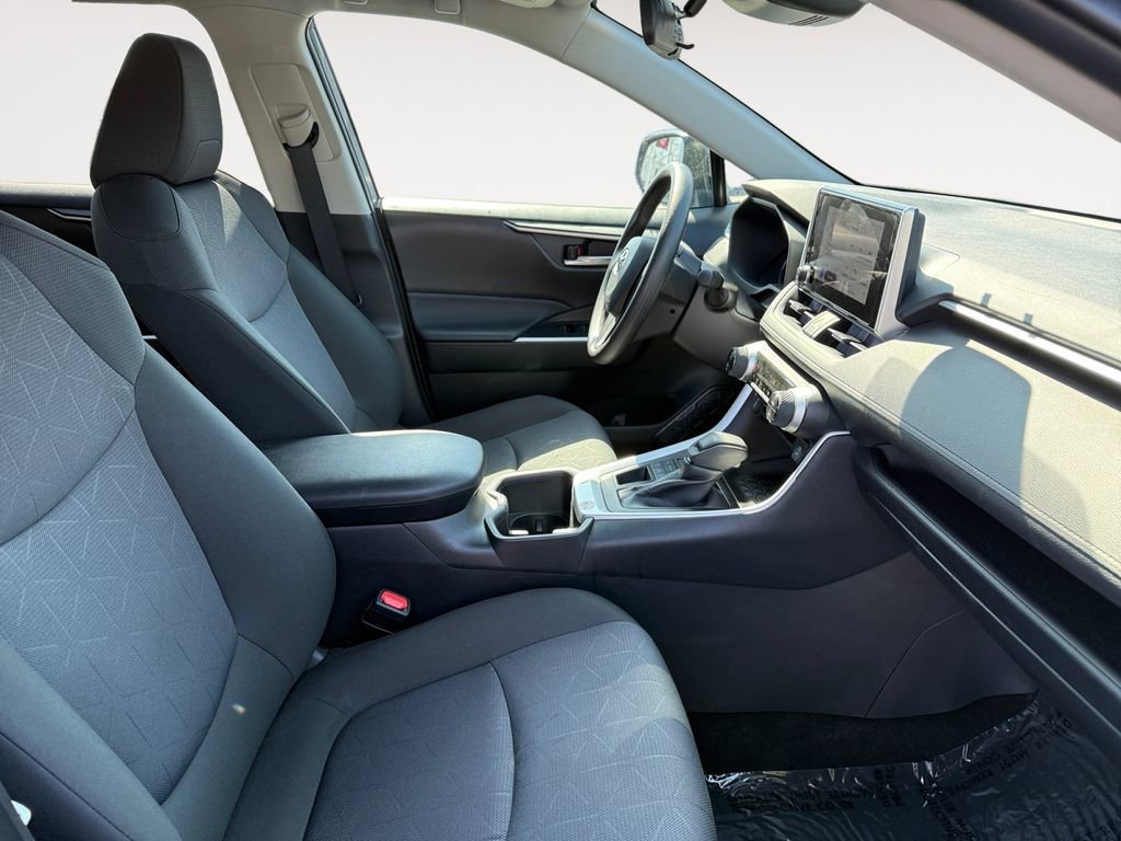Certified 2025 Toyota RAV4 XLE image 15