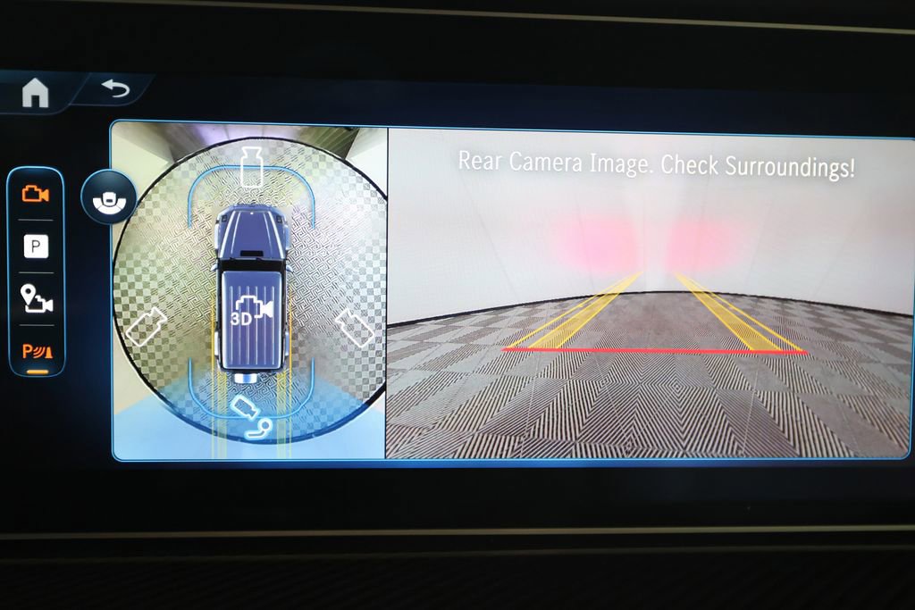 Used 2025 Mercedes-Benz G 63 AMG 4MATIC image 33