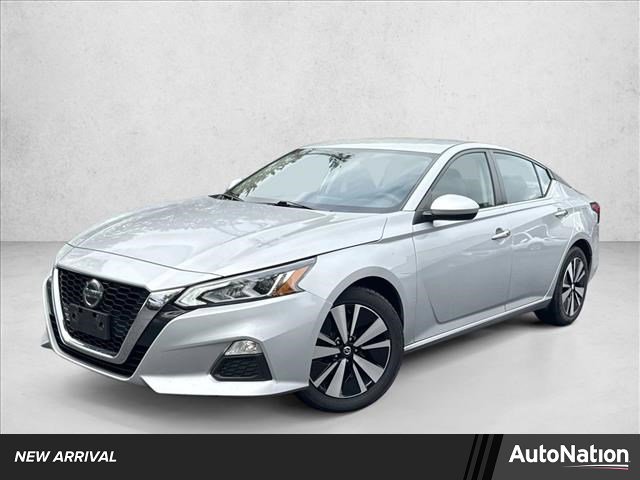 Used 2022 Nissan Altima 2.5 SV