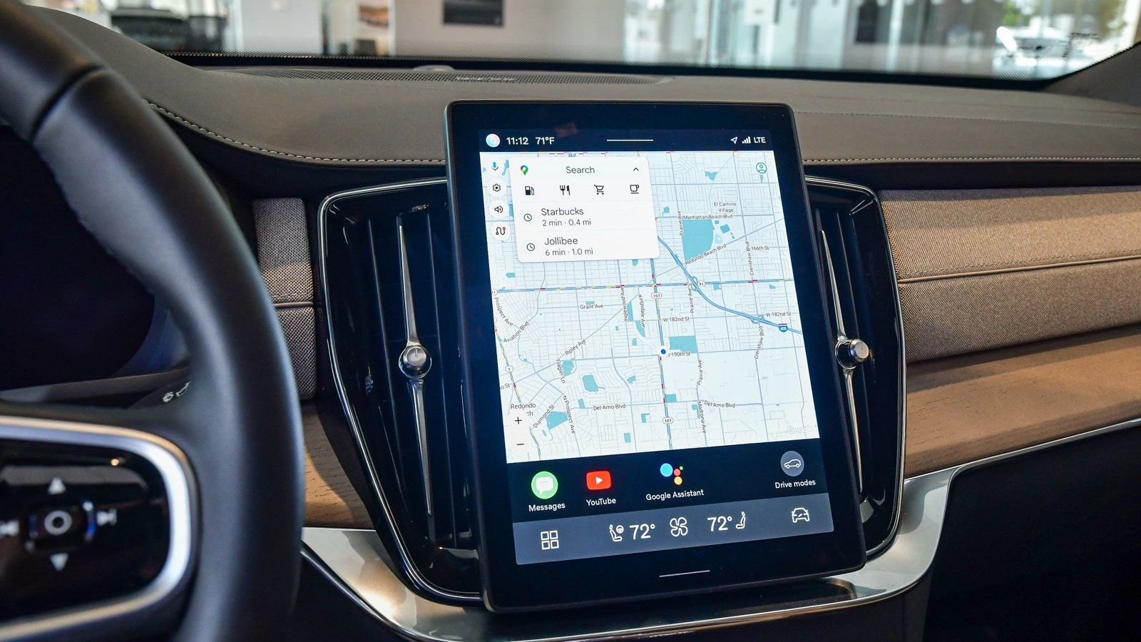 Used 2025 Volvo XC90 B5 Plus w/ Protection Package Premier image 28