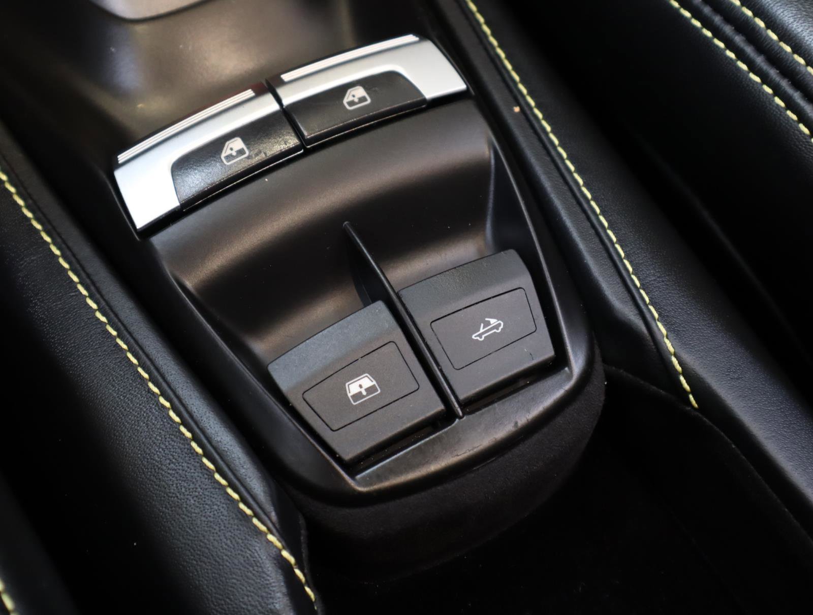 Used 2018 Ferrari 488 Spider Convertible RWD image 35