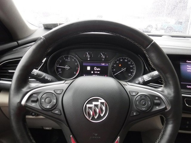 Used 2019 Buick Regal Preferred image 32
