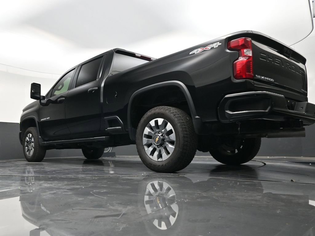 Used 2025 Chevrolet Silverado 2500 Custom w/ Custom Value Package AWD/4WD image 21