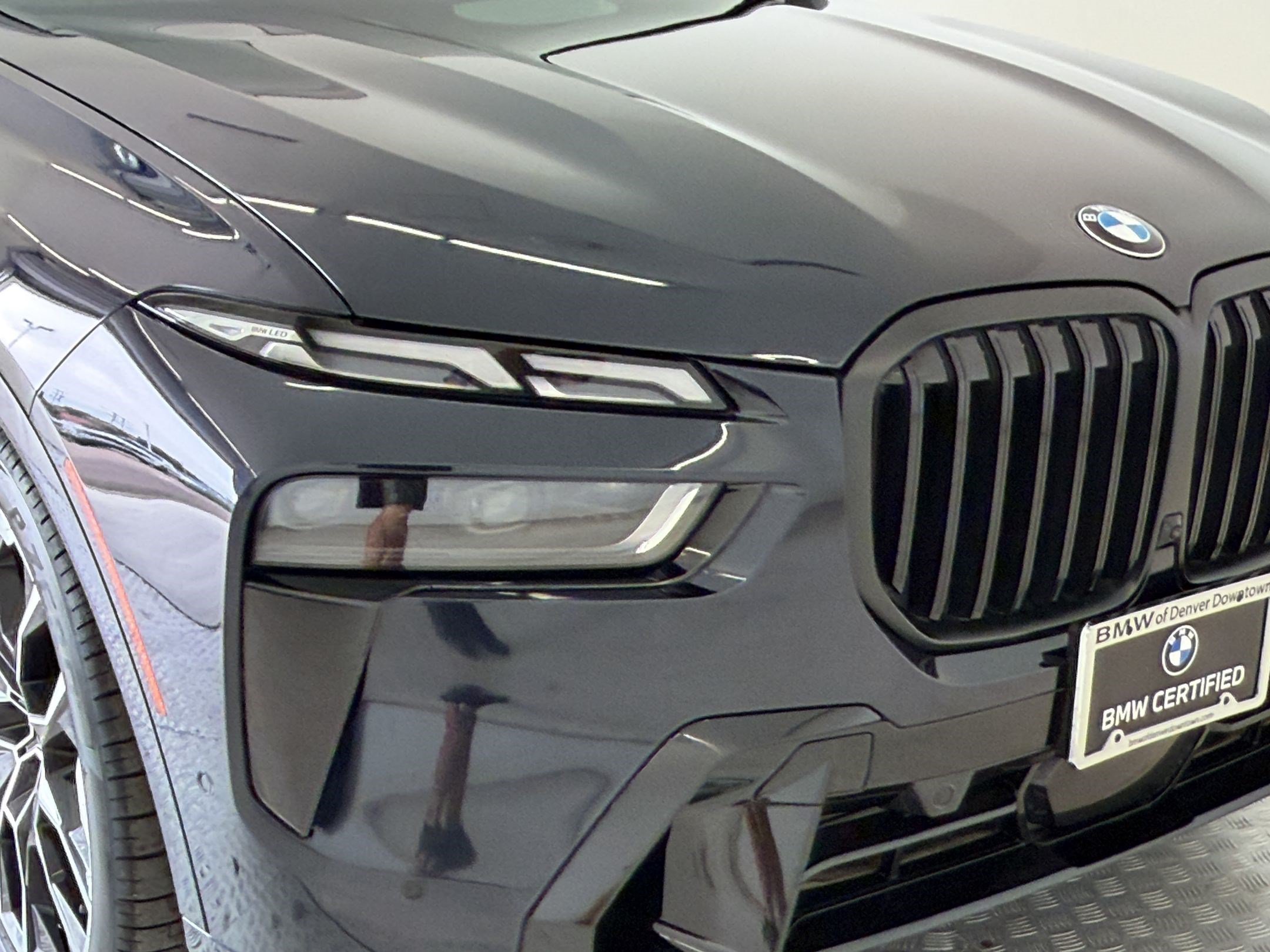 Certified 2023 BMW X7 M60i w/ Executive Package AWD/4WD image 12