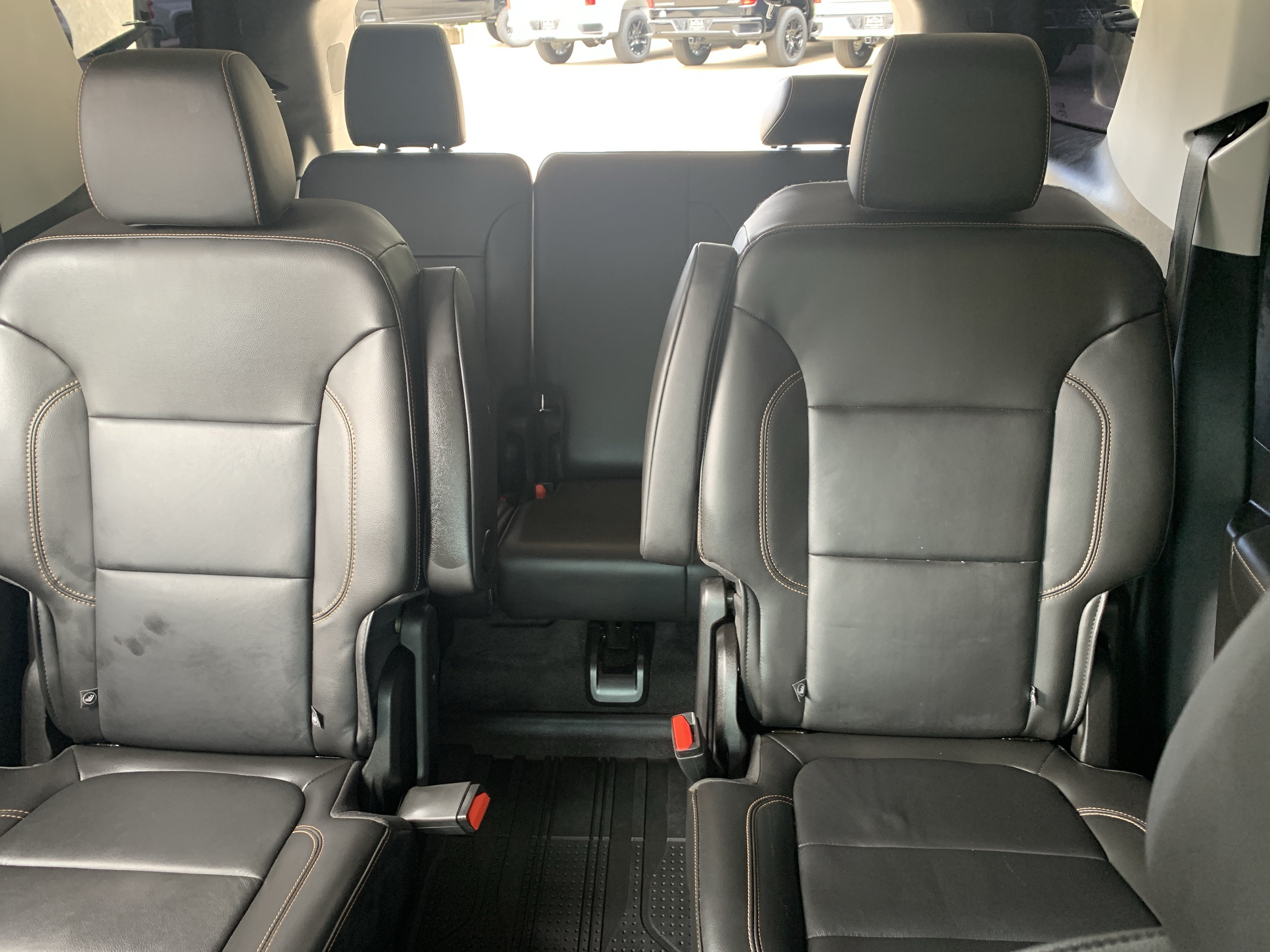 Used 2020 Chevrolet Traverse RS FWD image 36