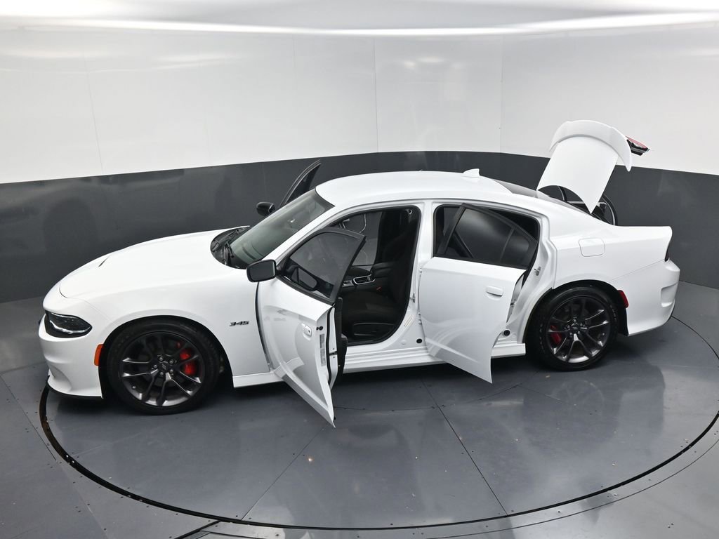 Used 2023 Dodge Charger R/T w/ Performance Handling Group image 25