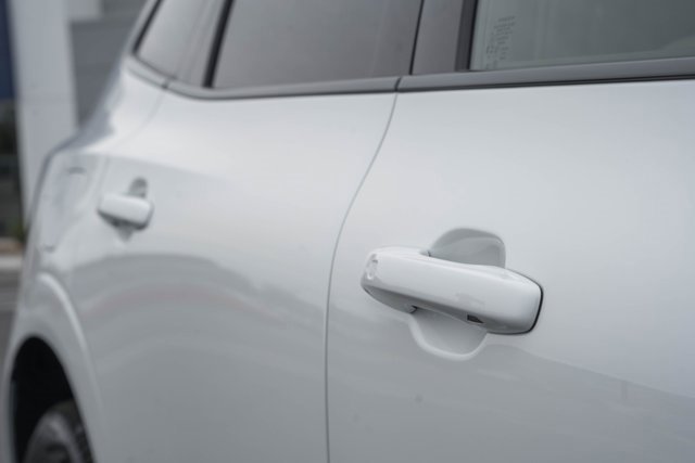 New 2026 Volvo XC60 B5 Plus w/ Protection Package Premier image 17