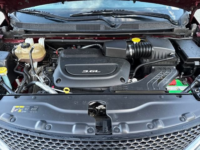 Used 2017 Chrysler Pacifica Limited w/ UConnect Theater Package image 29