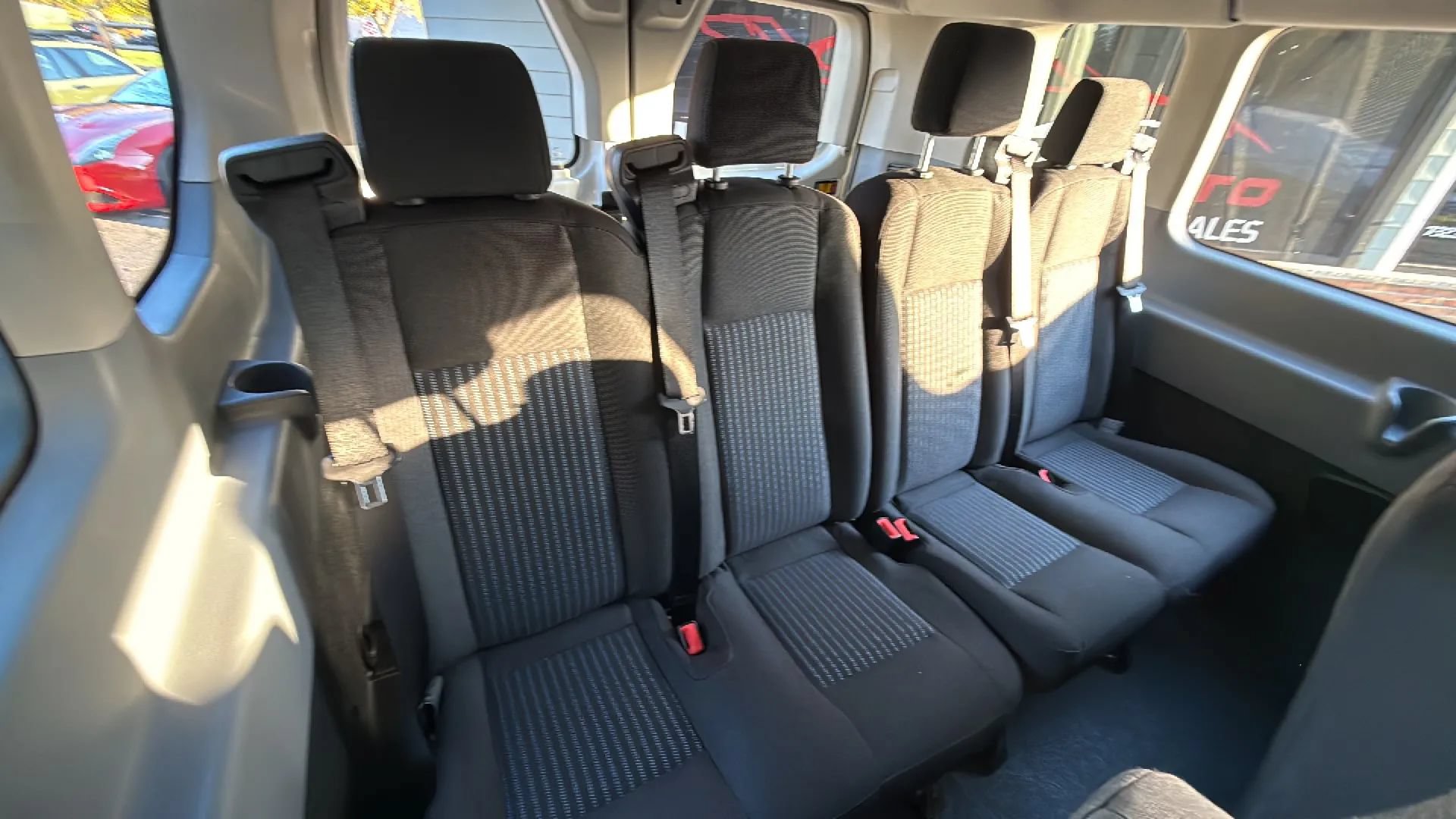 Used 2018 Ford Transit 350 XL RWD image 21