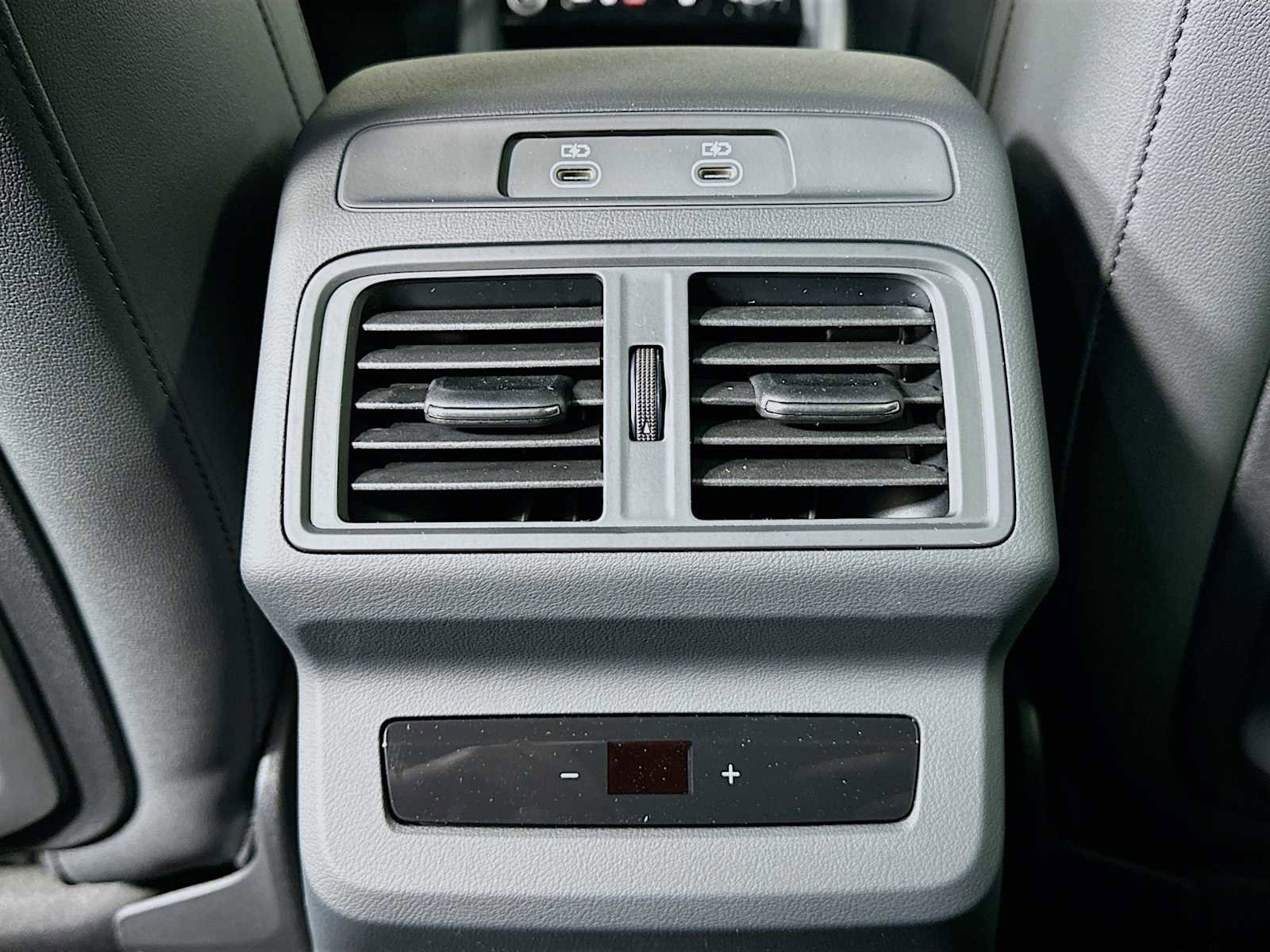 New 2025 Audi Q5 Premium image 23