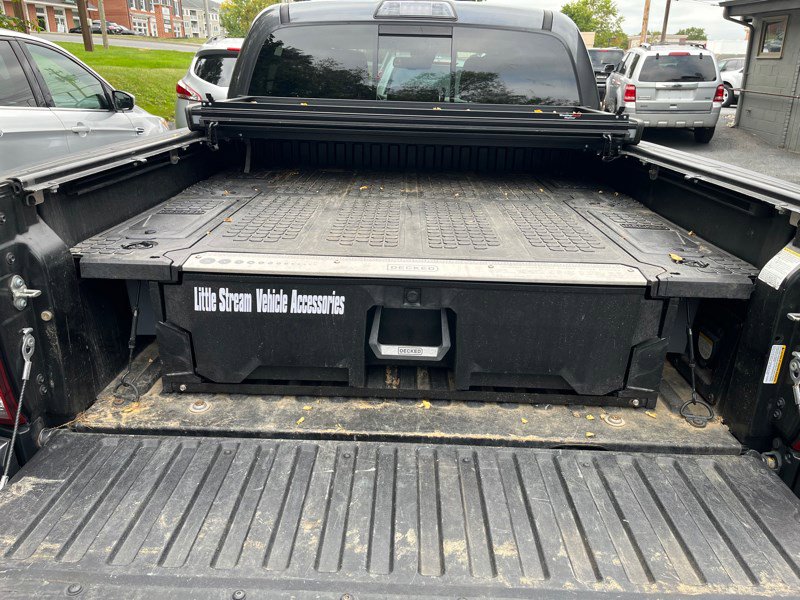 Used 2019 Toyota Tacoma 4x4 Double Cab image 8