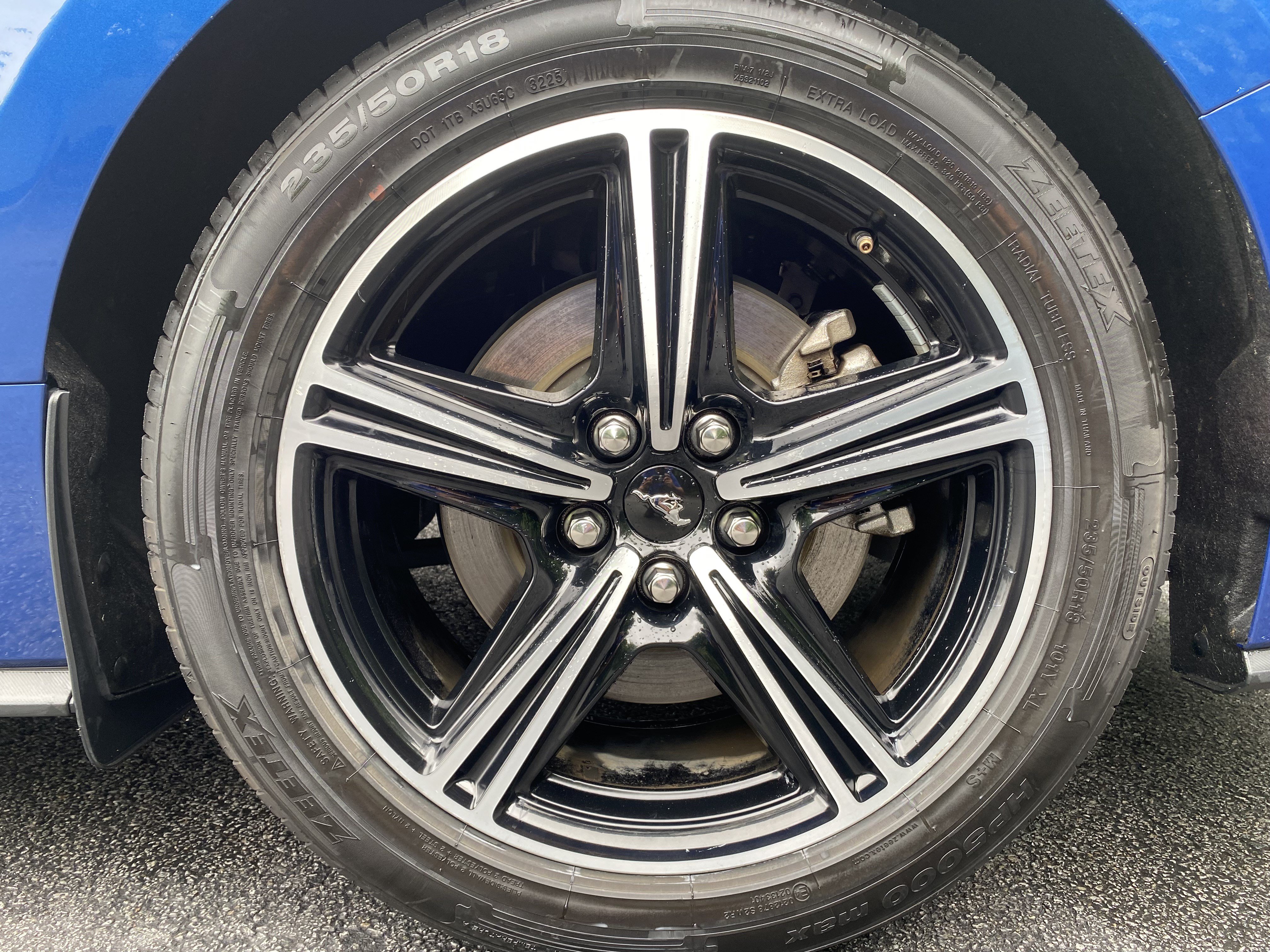 Used 2024 Ford Mustang Premium RWD image 39