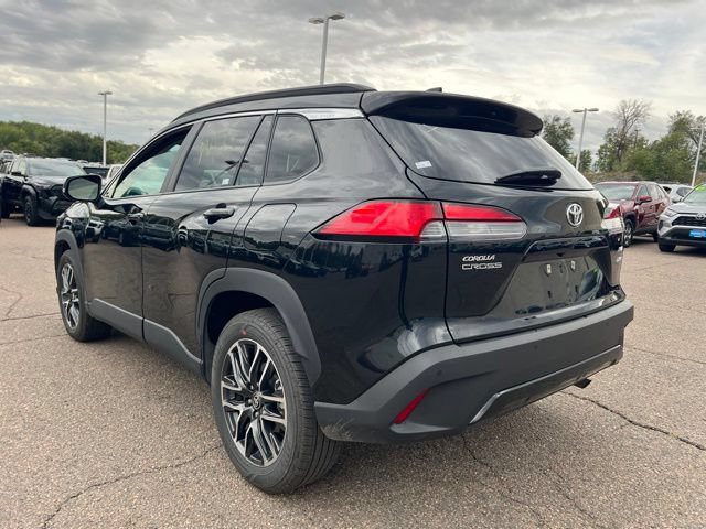 Used 2026 Toyota Corolla Cross XLE AWD/4WD image 3