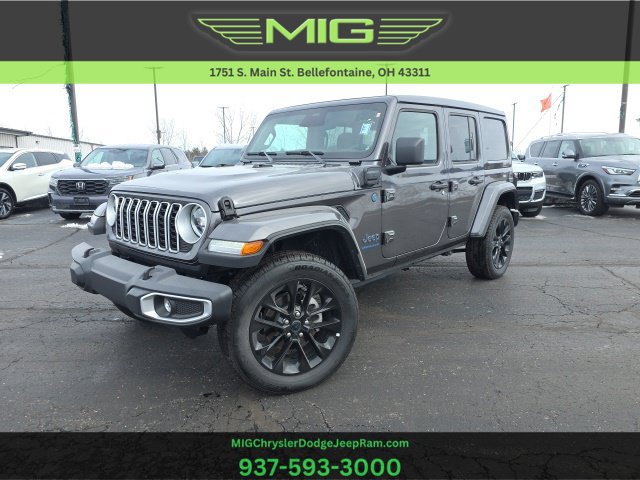 Used 2025 Jeep Wrangler Unlimited Sahara w/ Safety Group