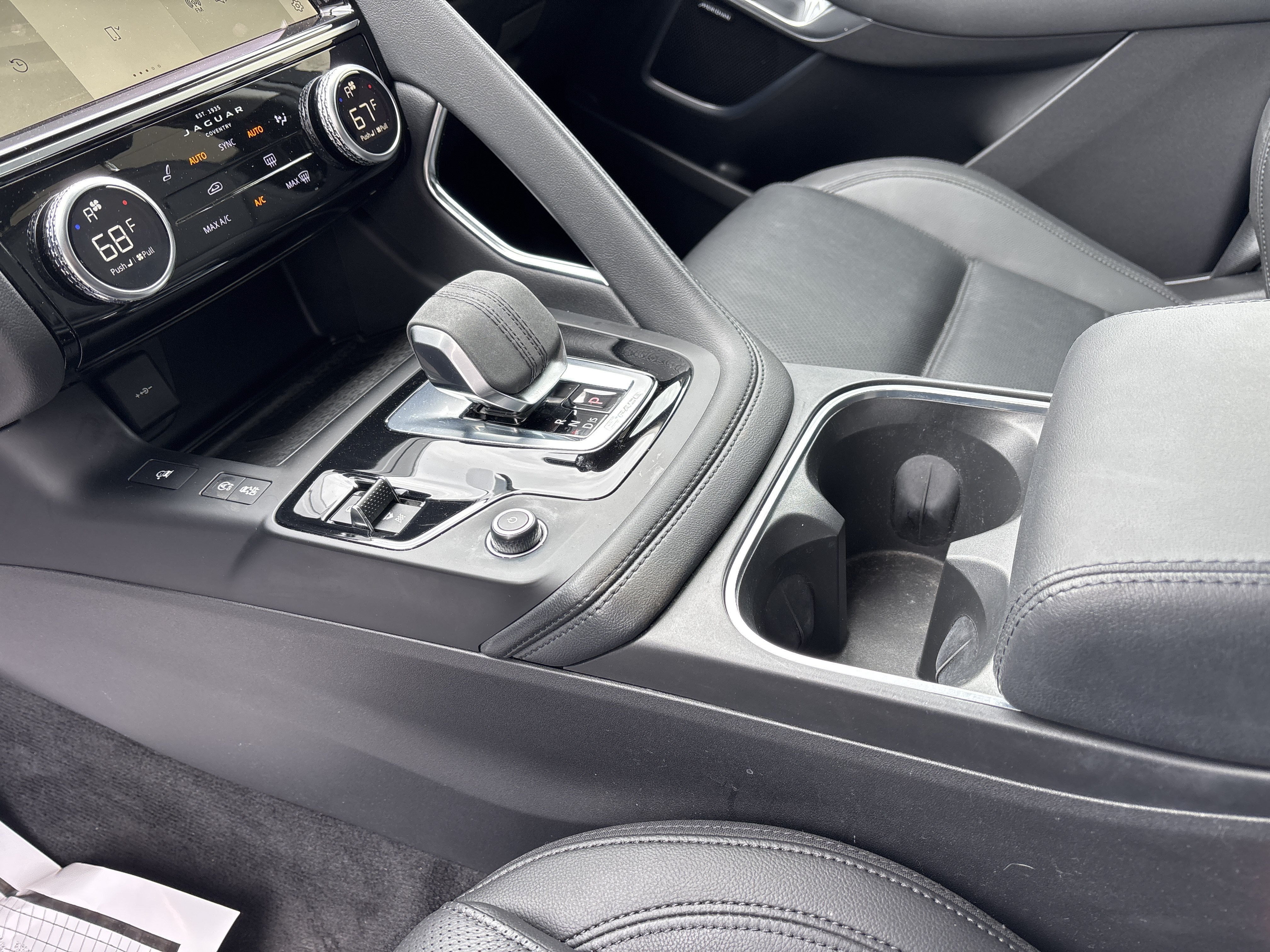 Certified 2023 Jaguar E-PACE SE AWD/4WD image 19