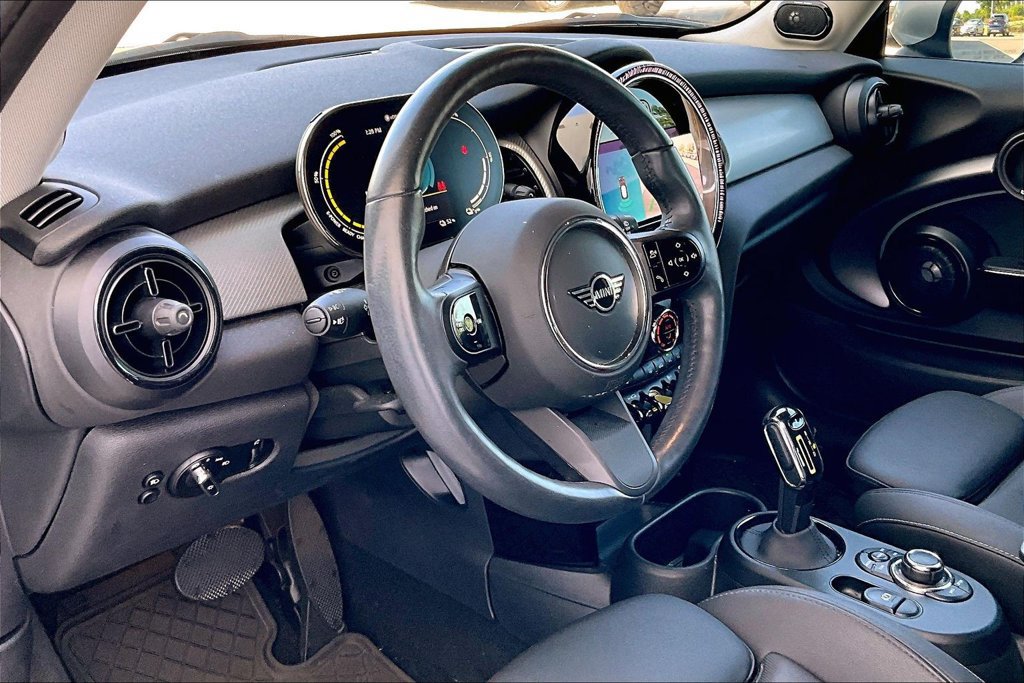 Used 2024 MINI Cooper SE FWD image 15
