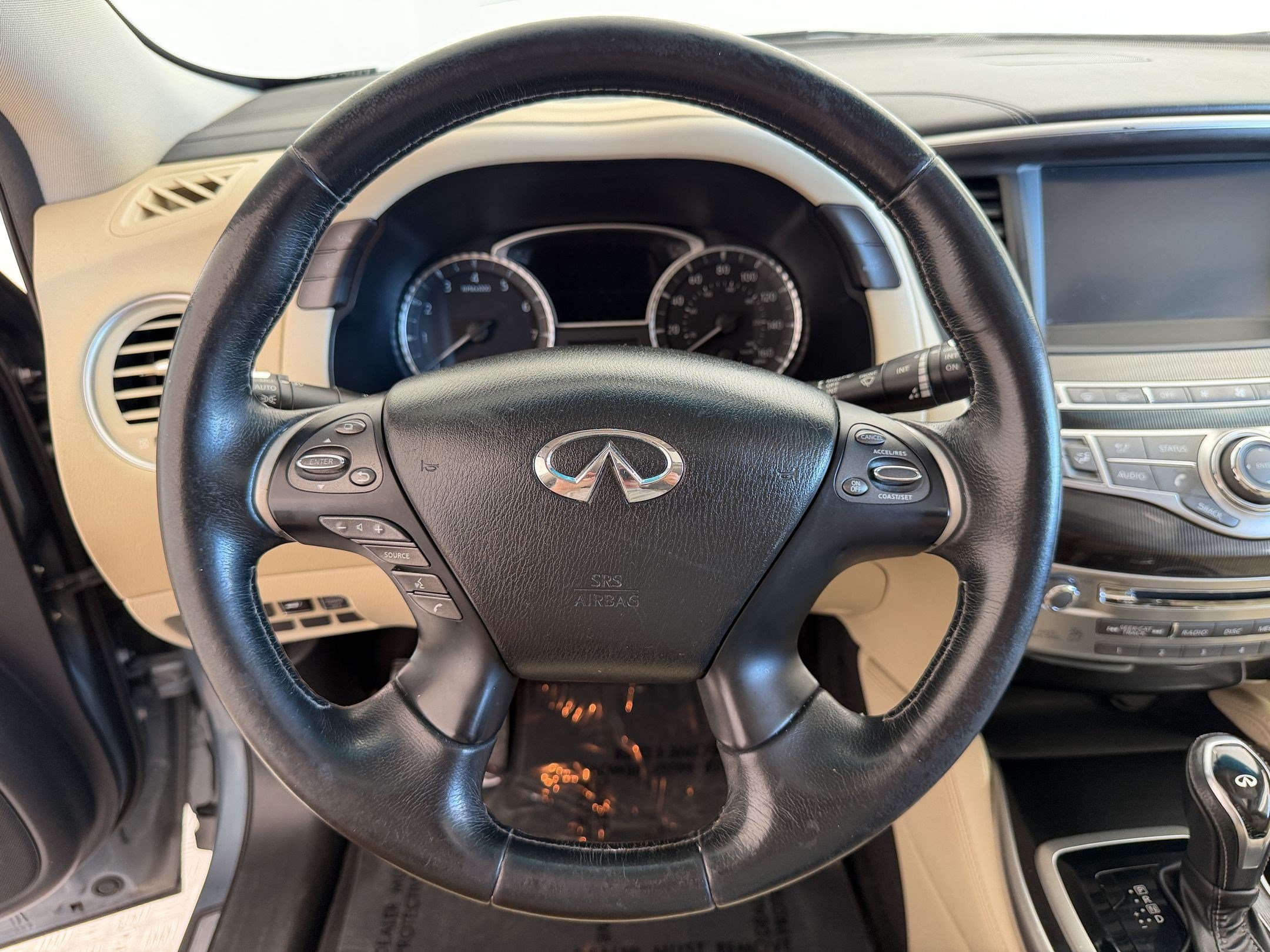 Used 2017 INFINITI QX60 Luxe AWD/4WD image 11