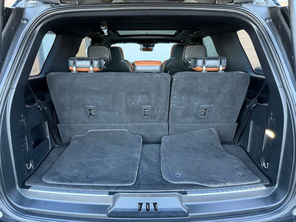Used 2019 Lincoln Navigator Reserve image 19