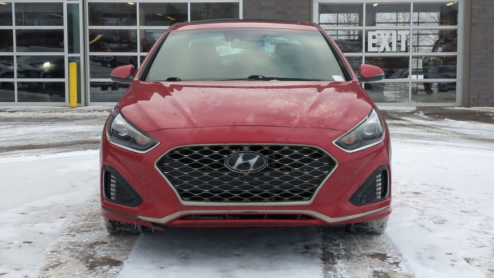 Used 2018 Hyundai Sonata Limited w/ Cargo Package image 10