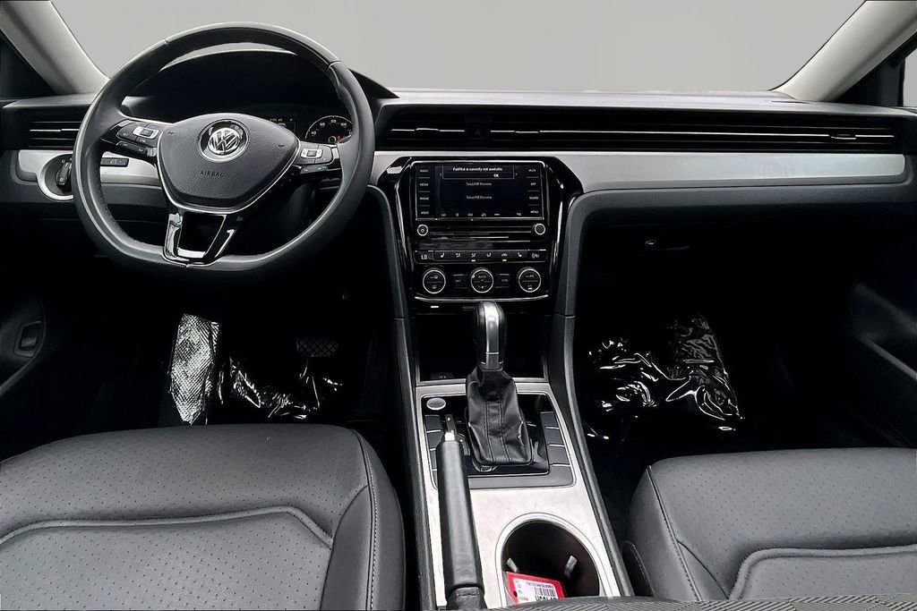 Used 2021 Volkswagen Passat 2.0T SE image 7