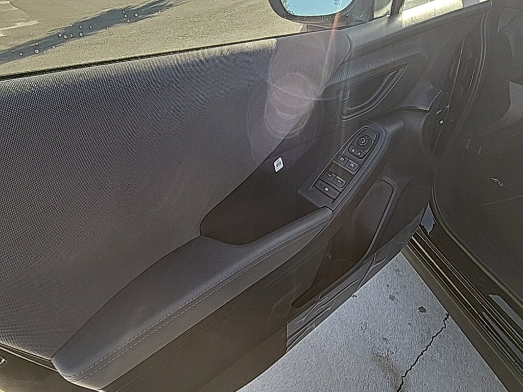 New 2026 Subaru Crosstrek 2.0i Premium image 9