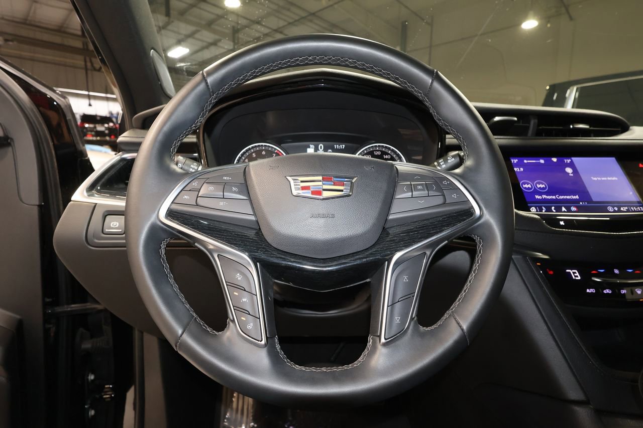 Certified 2025 Cadillac XT5 Premium Luxury image 10