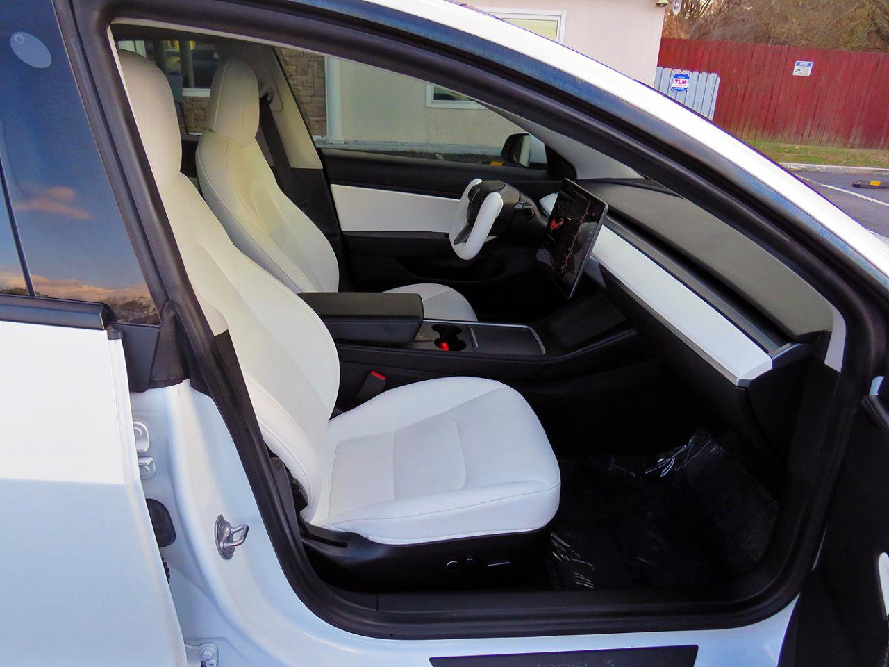 Used 2021 Tesla Model 3 Performance image 12