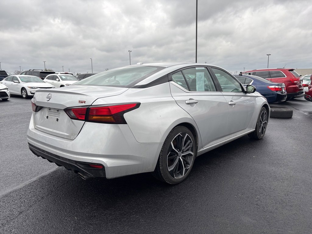 Used 2024 Nissan Altima 2.5 SR image 5