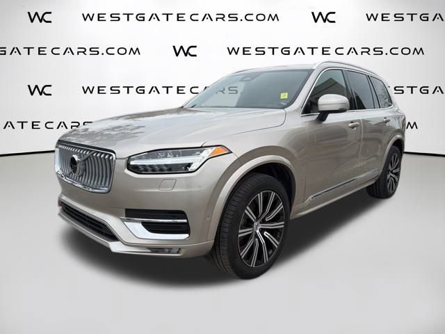 Used 2023 Volvo XC90 B5 Plus image 1