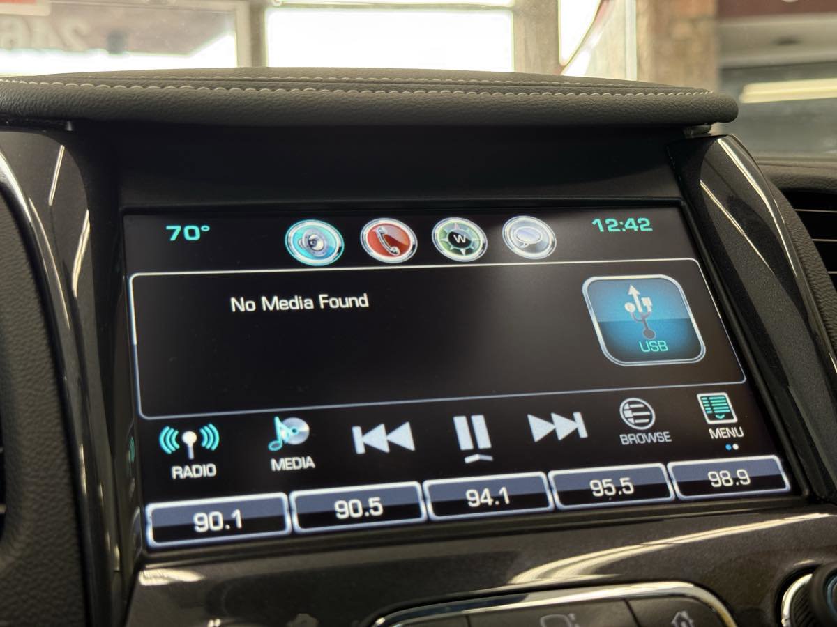 Used 2019 Chevrolet Impala Premier w/ Premier Confidence Package FWD image 51