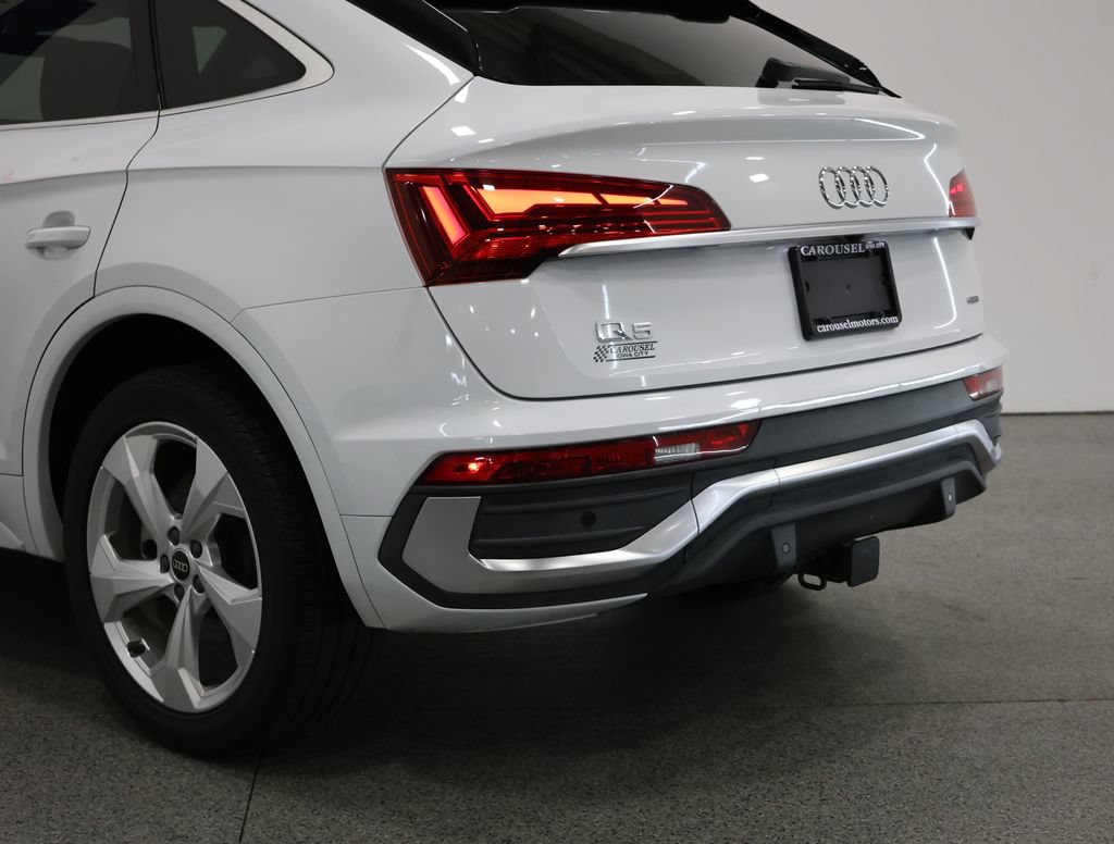 Used 2023 Audi Q5 2.0T Premium Plus w/ Premium Plus Package AWD/4WD image 10