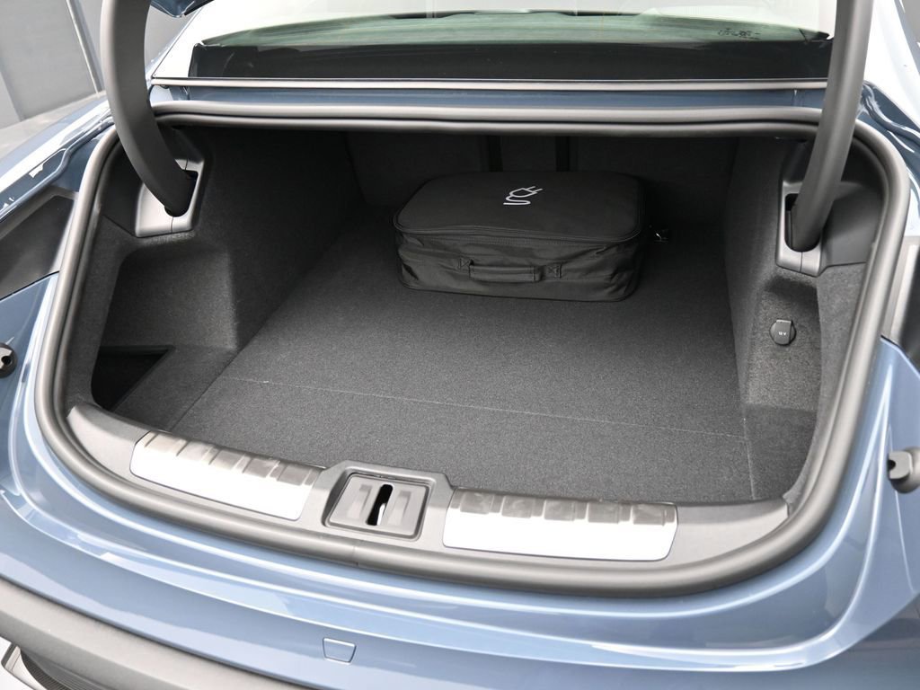 New 2026 Porsche Taycan Turbo S image 34