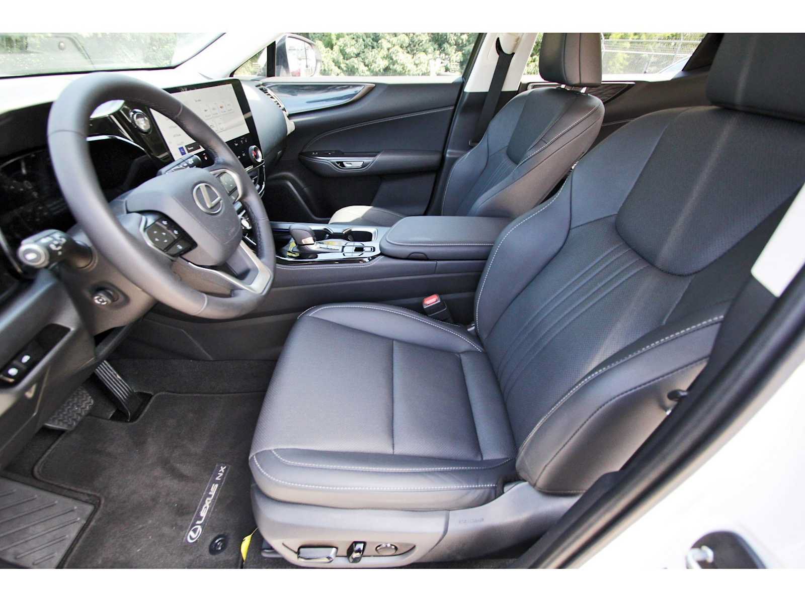 Used 2025 Lexus NX 350 AWD w/ Cold Area Package image 11