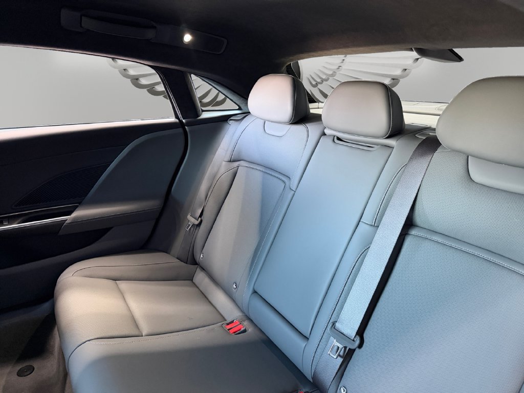 Used 2023 Lucid Air Pure RWD image 13