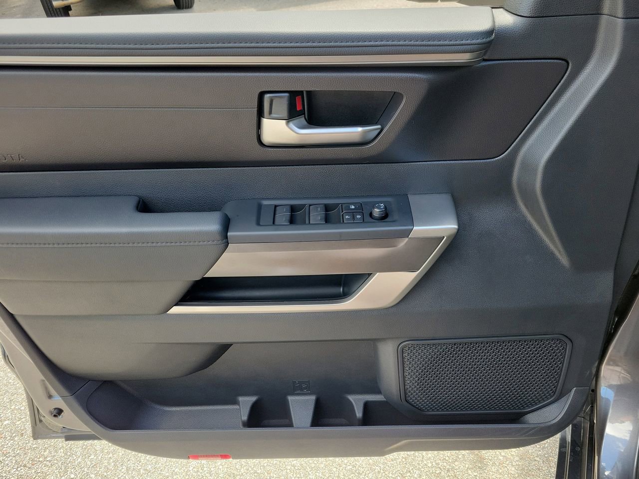 New 2026 Toyota Tundra SR5 AWD/4WD image 13