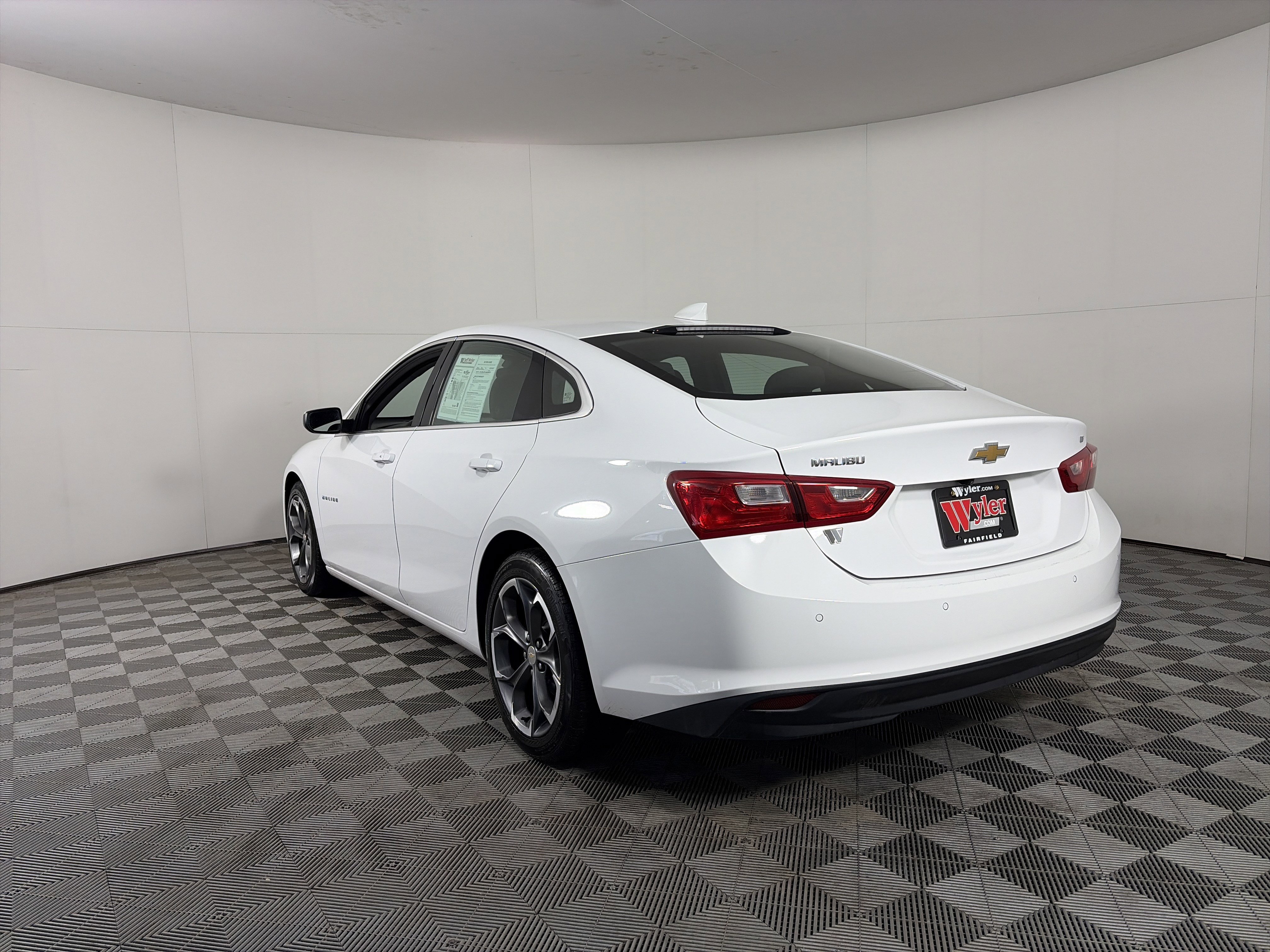 Used 2024 Chevrolet Malibu LT image 12