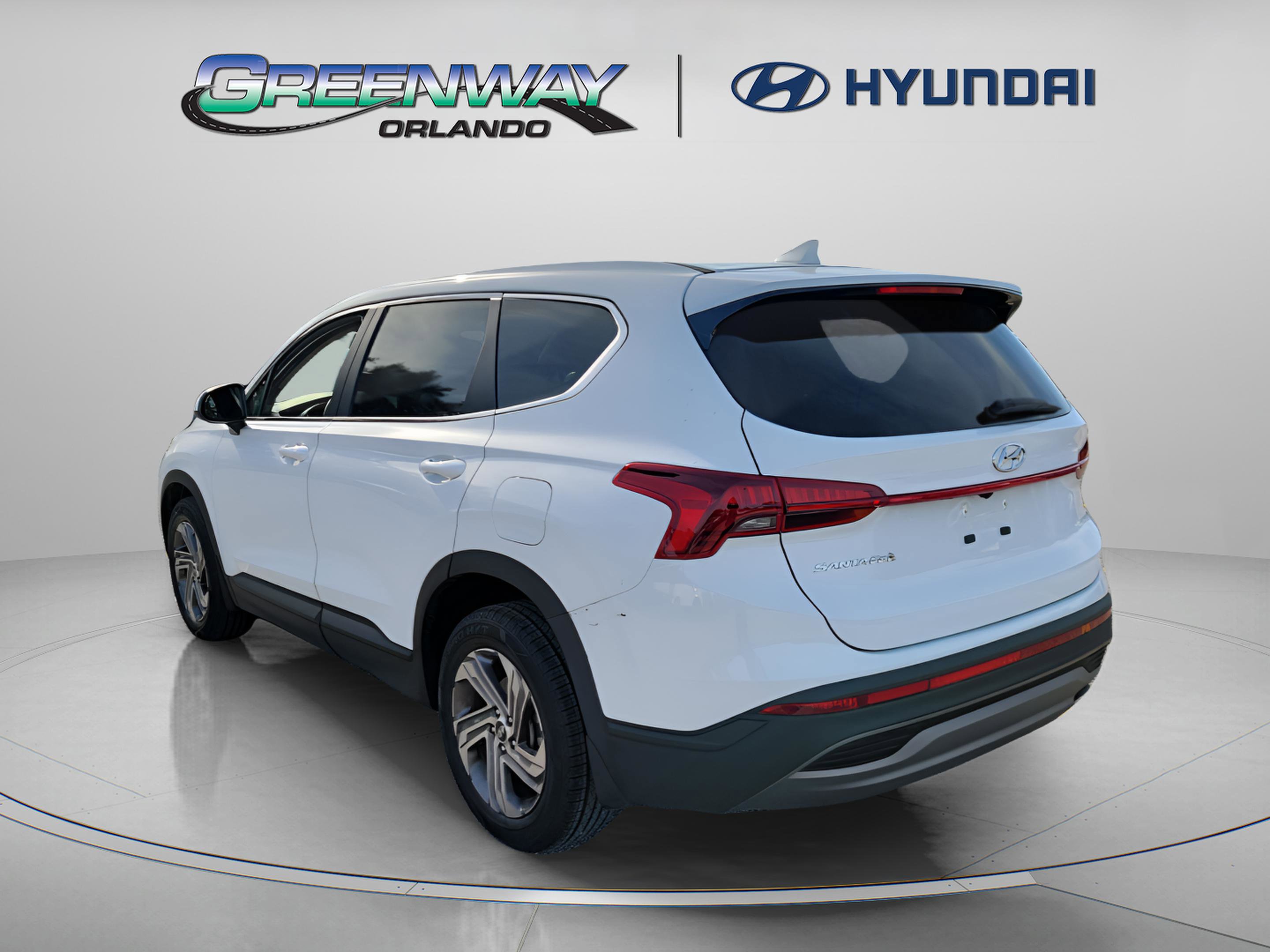 Certified 2023 Hyundai Santa Fe SE image 3