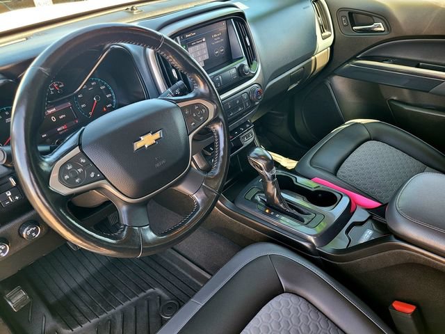 Certified 2022 Chevrolet Colorado Z71 w/ Safety Package AWD/4WD image 17