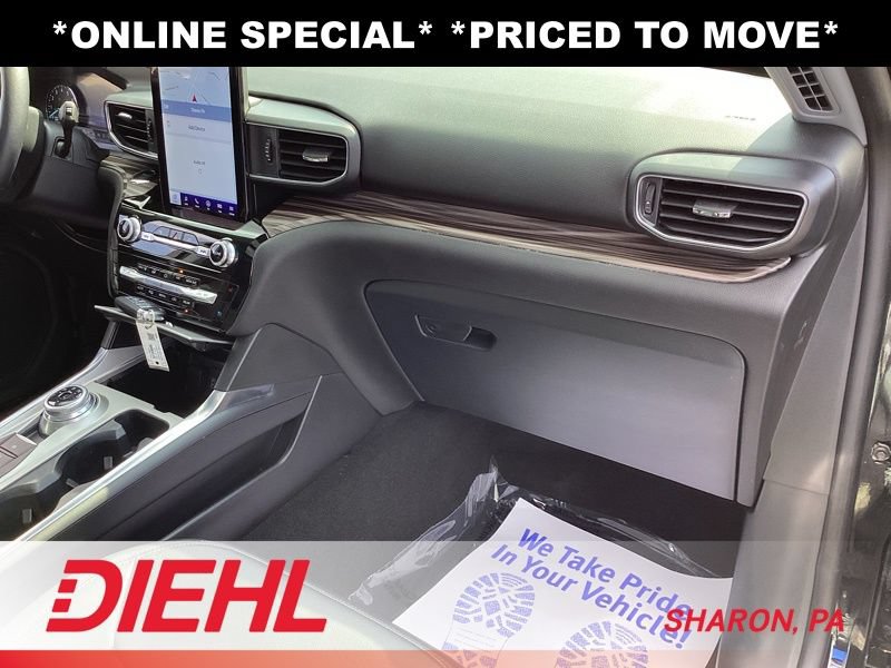 Used 2023 Ford Explorer Limited w/ Hybrid Equipment Group 310A AWD/4WD image 23