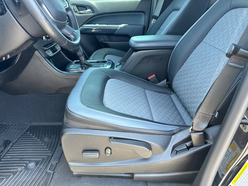 Used 2021 Chevrolet Colorado Z71 w/ Safety Package image 10