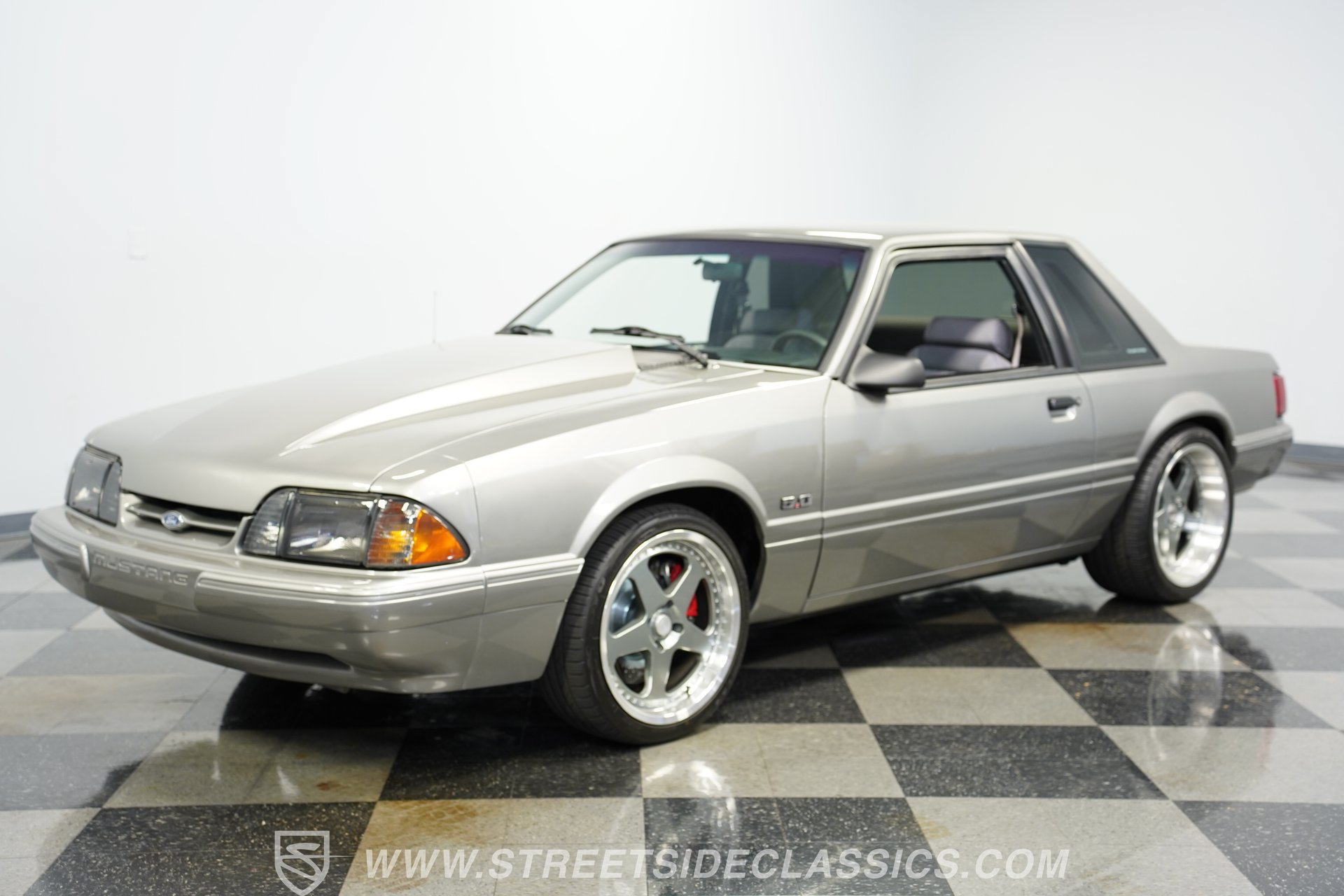 Used 1987 Ford Mustang LX RWD image 7