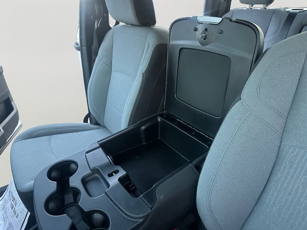 Used 2024 RAM 2500 Big Horn image 21