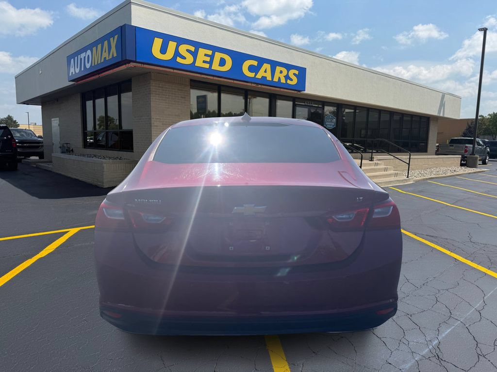 Used 2016 Chevrolet Malibu LT w/ Driver Confidence Package FWD image 6