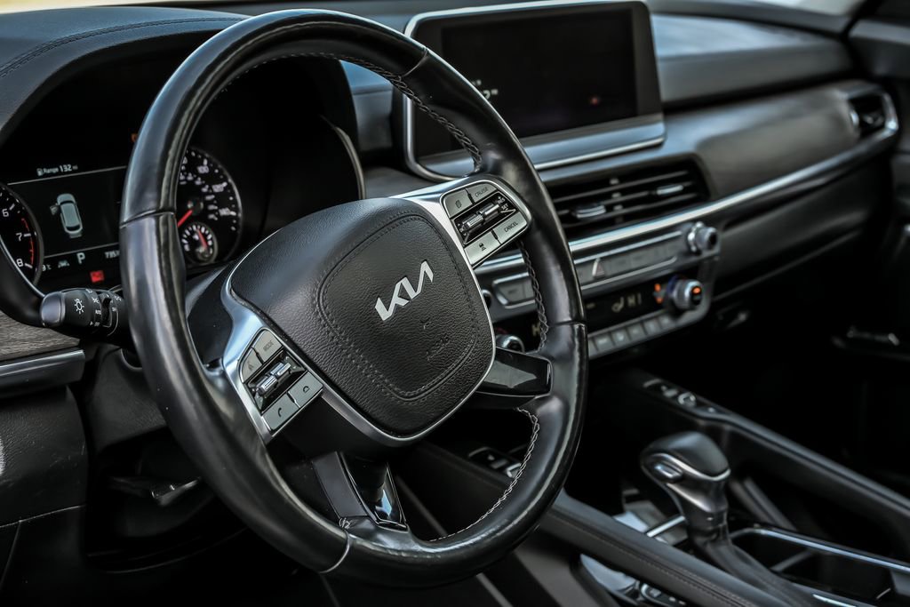 Used 2022 Kia Telluride SX image 18