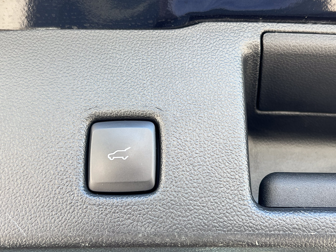 Used 2023 Ford Escape Active w/ Tech Pack #1 AWD/4WD image 8