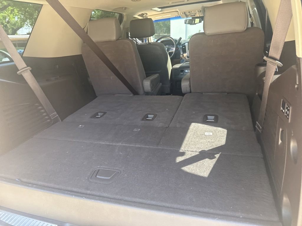 Used 2017 GMC Yukon Denali w/ Enhanced Security Package image 13